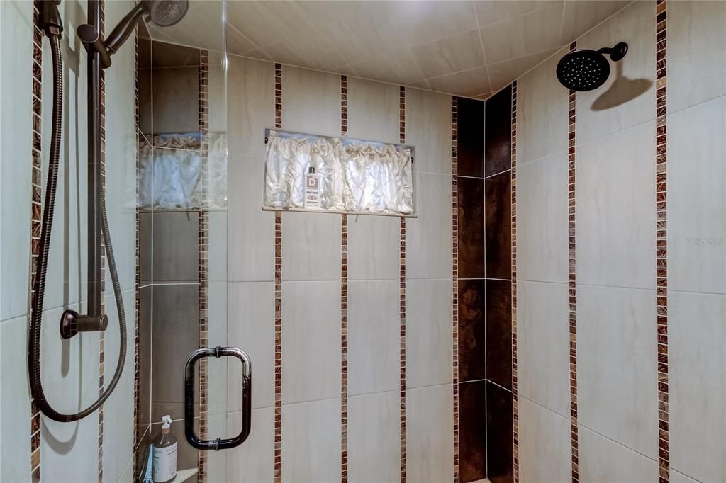 待售: $1,185,000 (3 贝兹, 3 浴室, 3366 平方英尺)