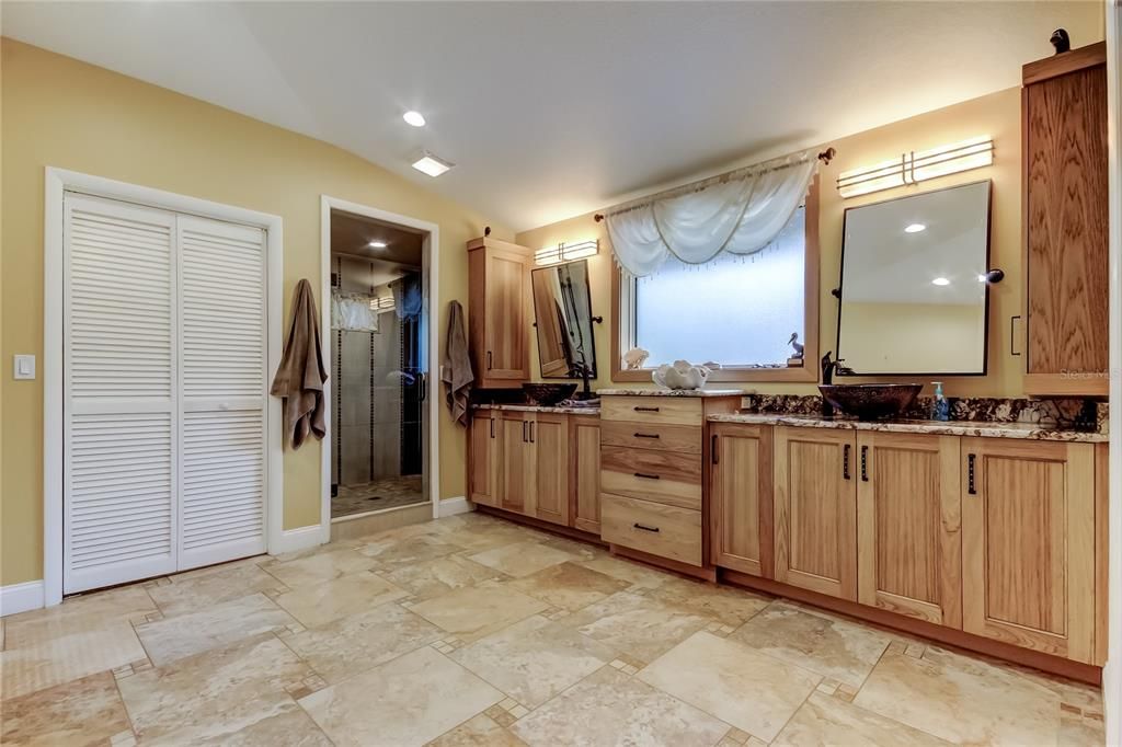 待售: $1,185,000 (3 贝兹, 3 浴室, 3366 平方英尺)