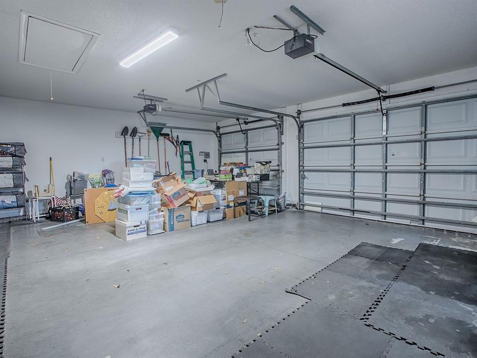 For Sale: $295,000 (3 beds, 2 baths, 1762 Square Feet)