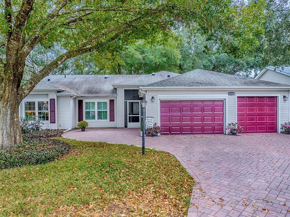 For Sale: $295,000 (3 beds, 2 baths, 1762 Square Feet)