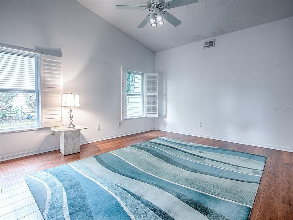 For Sale: $295,000 (3 beds, 2 baths, 1762 Square Feet)