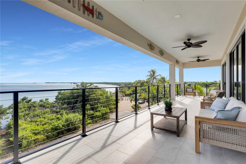 For Sale: $4,750,000 (6 beds, 6 baths, 3102 Square Feet)