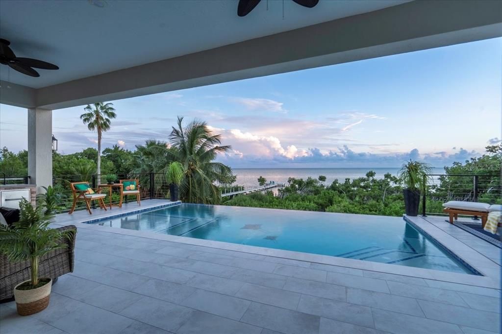 For Sale: $4,750,000 (6 beds, 6 baths, 3102 Square Feet)