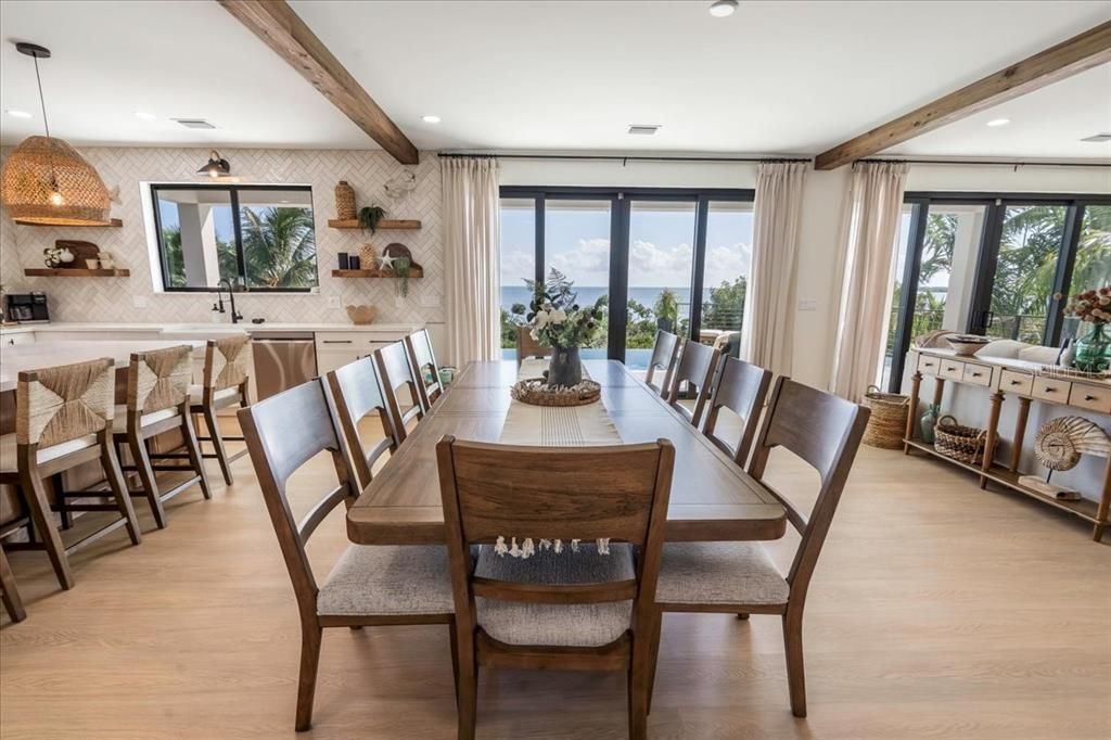 For Sale: $4,750,000 (6 beds, 6 baths, 3102 Square Feet)