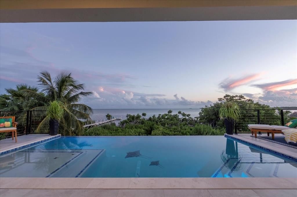 For Sale: $4,750,000 (6 beds, 6 baths, 3102 Square Feet)