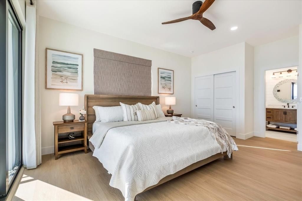 For Sale: $4,750,000 (6 beds, 6 baths, 3102 Square Feet)