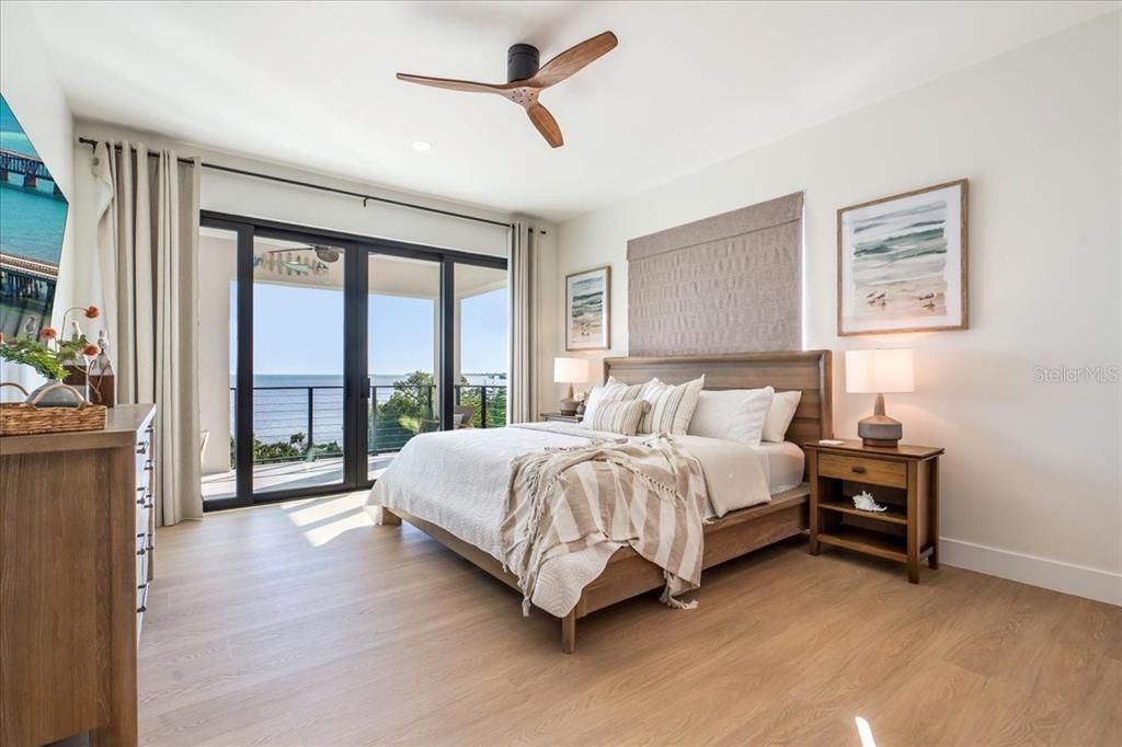 For Sale: $4,750,000 (6 beds, 6 baths, 3102 Square Feet)