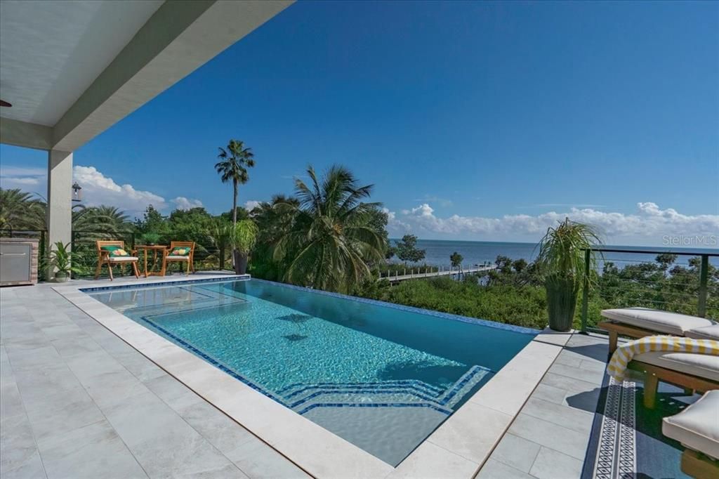 For Sale: $4,750,000 (6 beds, 6 baths, 3102 Square Feet)