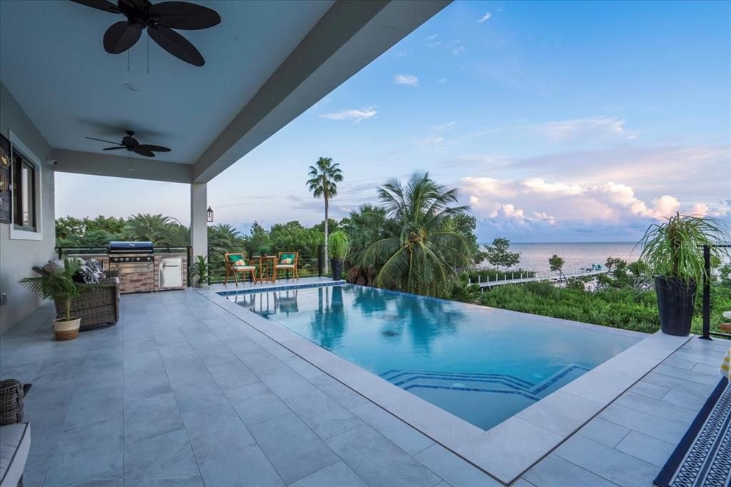 For Sale: $4,750,000 (6 beds, 6 baths, 3102 Square Feet)