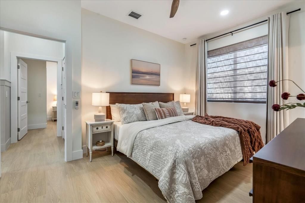 For Sale: $4,750,000 (6 beds, 6 baths, 3102 Square Feet)