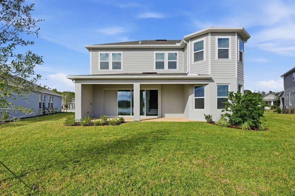 Под контрактом: $699,374 (5 спален, 4 ванн, 3422 Квадратных фут)