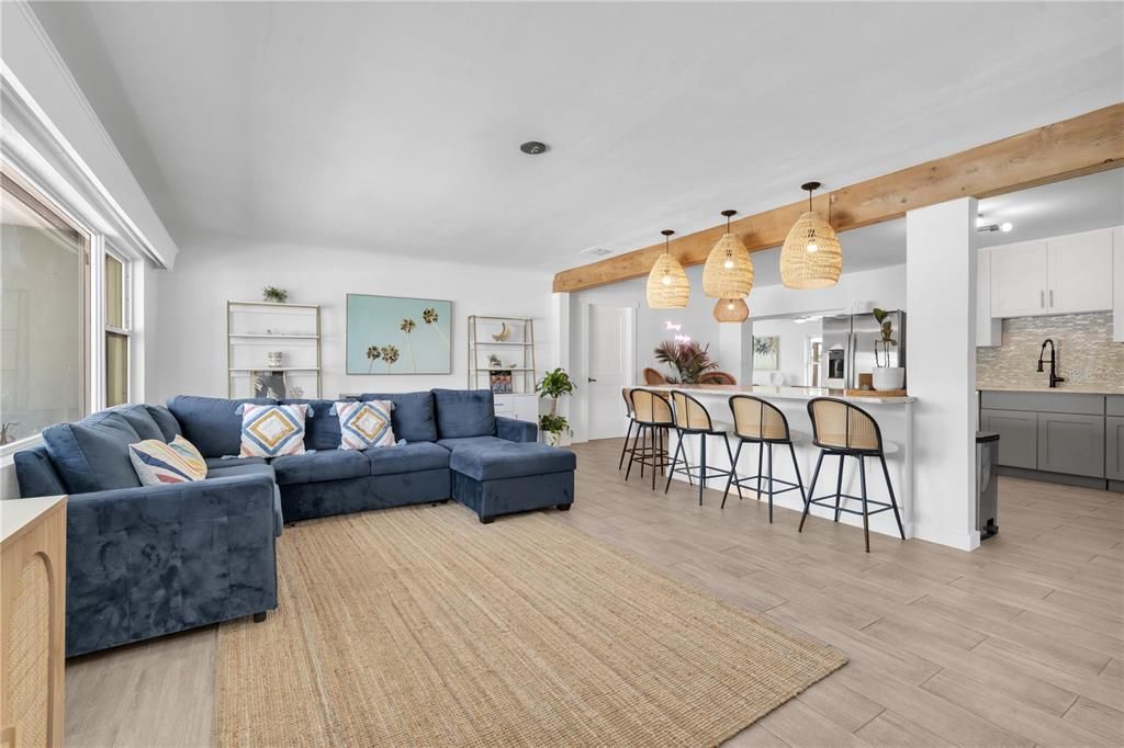 待售: $610,000 (3 贝兹, 2 浴室, 1519 平方英尺)