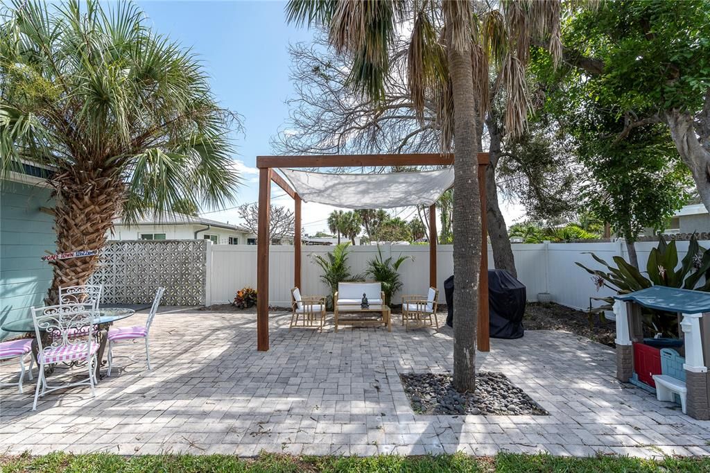 待售: $610,000 (3 贝兹, 2 浴室, 1519 平方英尺)