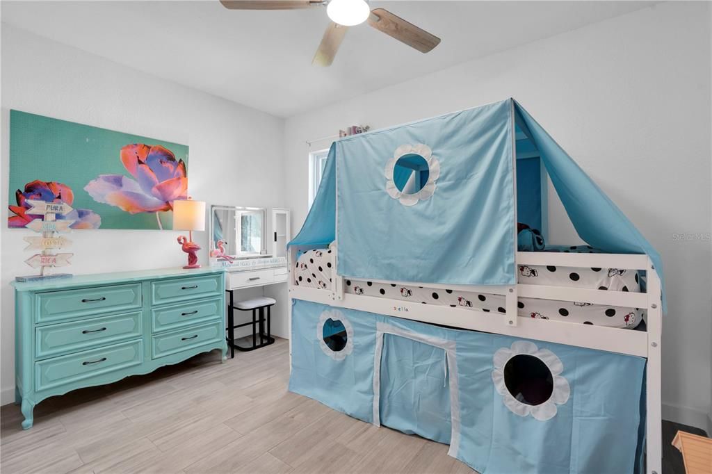 待售: $610,000 (3 贝兹, 2 浴室, 1519 平方英尺)