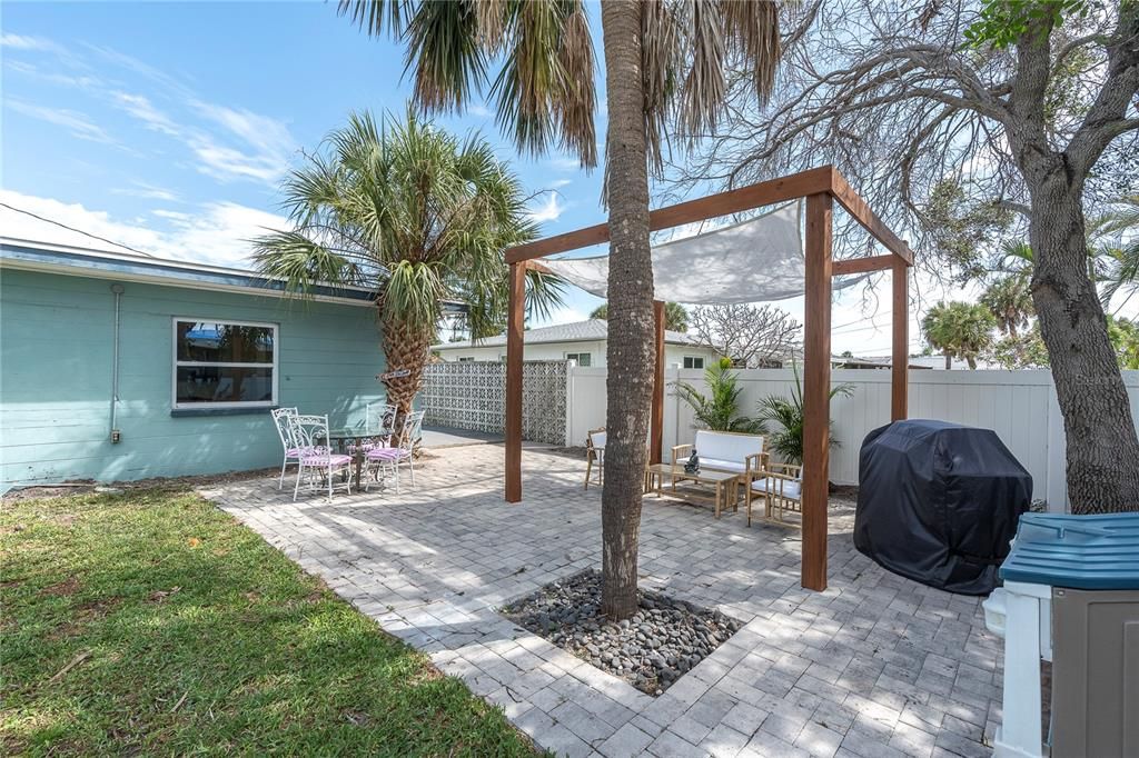 待售: $610,000 (3 贝兹, 2 浴室, 1519 平方英尺)