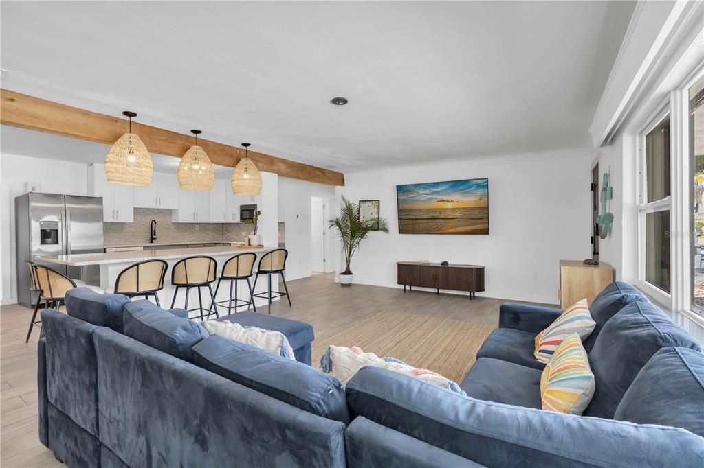 待售: $610,000 (3 贝兹, 2 浴室, 1519 平方英尺)