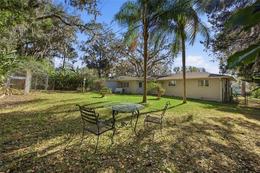 待售: $265,000 (4 贝兹, 2 浴室, 1549 平方英尺)