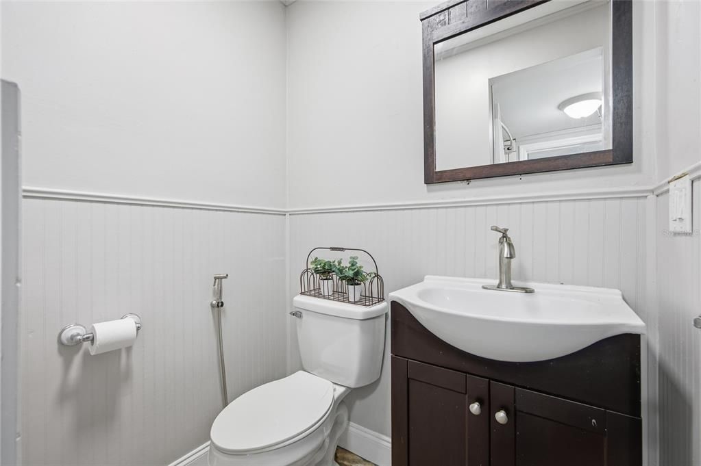 待售: $265,000 (4 贝兹, 2 浴室, 1549 平方英尺)