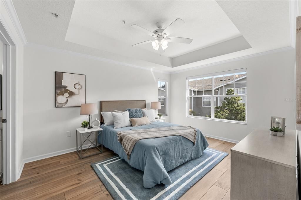 For Sale: $517,000 (2 beds, 2 baths, 1065 Square Feet)