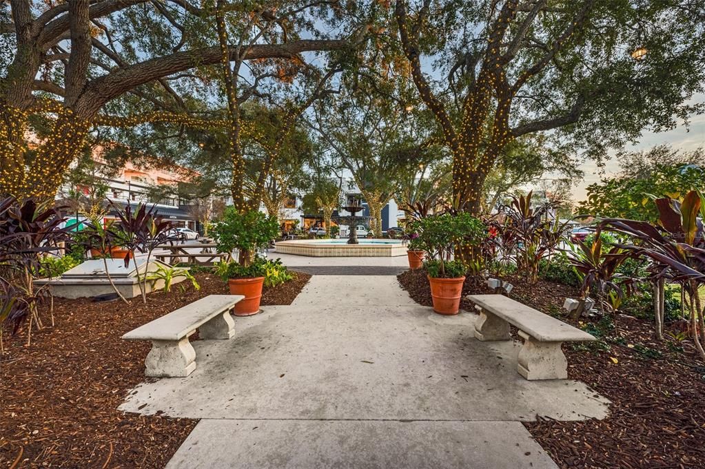 For Sale: $517,000 (2 beds, 2 baths, 1065 Square Feet)