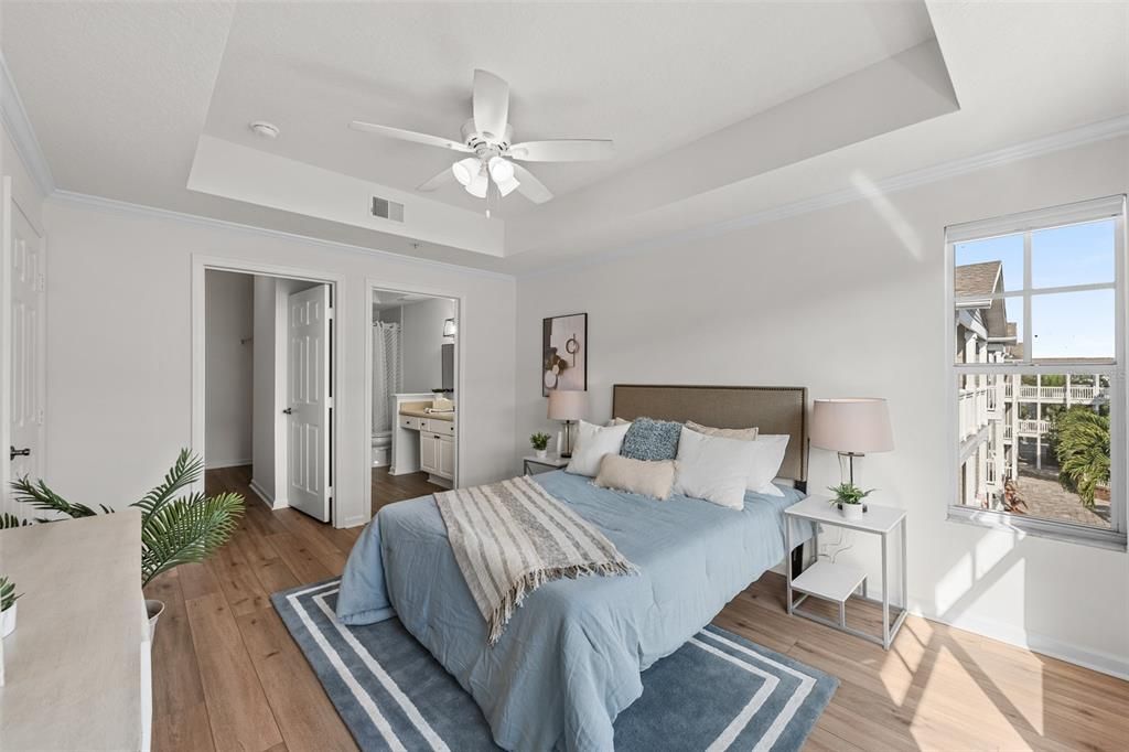 For Sale: $517,000 (2 beds, 2 baths, 1065 Square Feet)