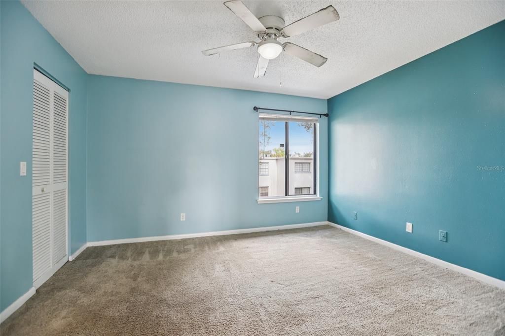 En Venta: $215,000 (2 camas, 2 baños, 1048 Pies cuadrados)