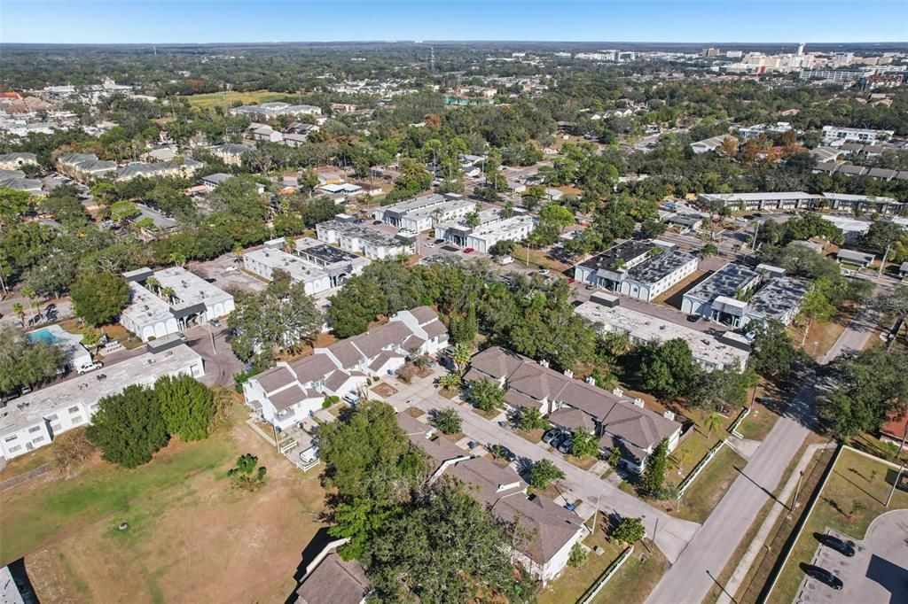 En Venta: $215,000 (2 camas, 2 baños, 1048 Pies cuadrados)