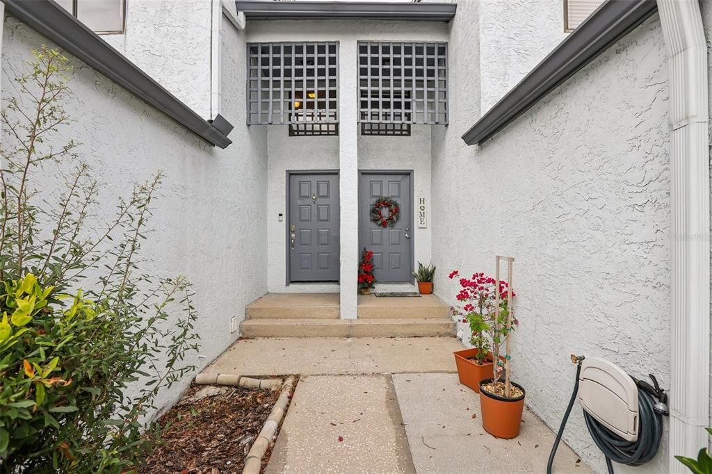 En Venta: $215,000 (2 camas, 2 baños, 1048 Pies cuadrados)