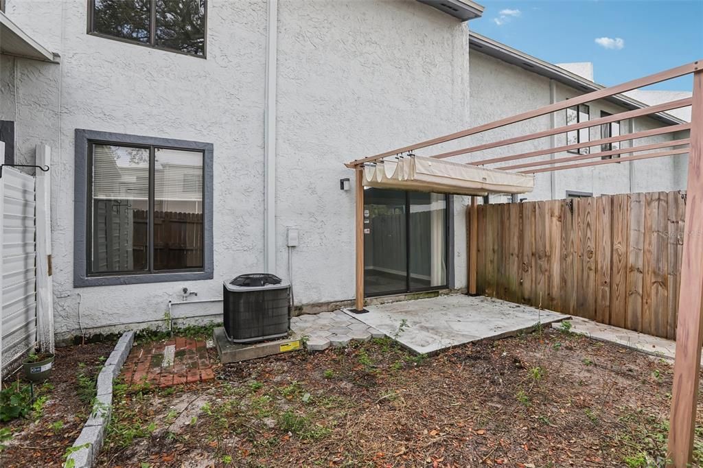 En Venta: $215,000 (2 camas, 2 baños, 1048 Pies cuadrados)