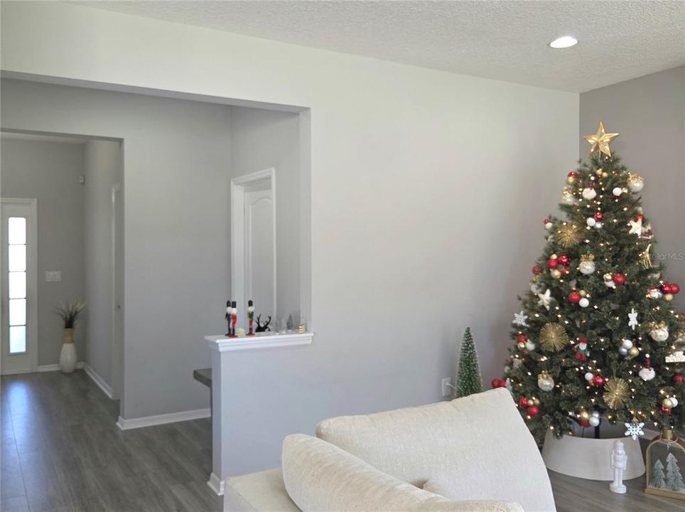 For Rent: $2,850 (4 beds, 3 baths, 2441 Square Feet)