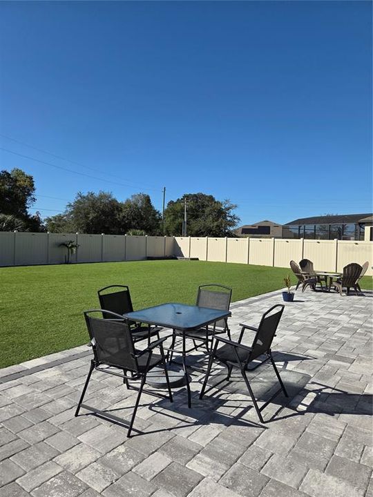 For Rent: $2,850 (4 beds, 3 baths, 2441 Square Feet)