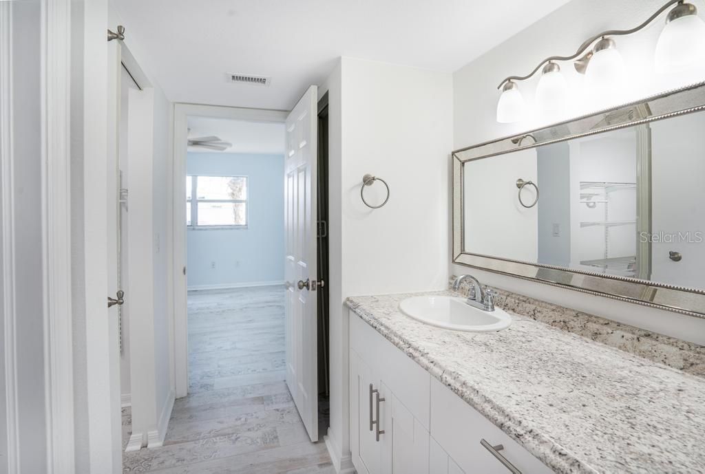 En Venta: $119,900 (1 camas, 1 baños, 728 Pies cuadrados)