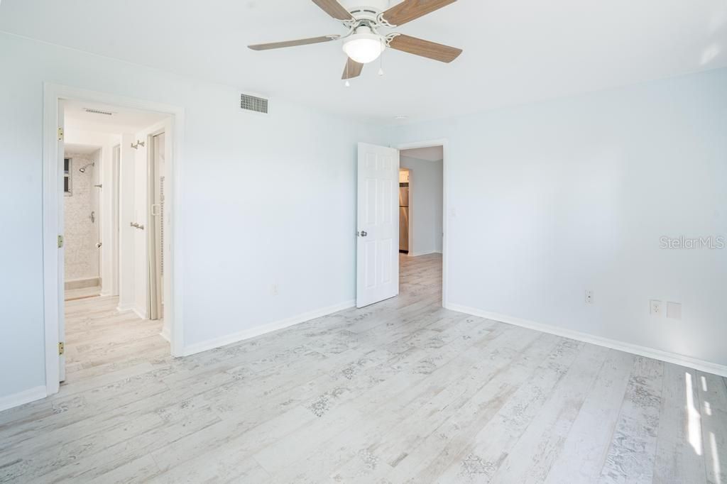 En Venta: $119,900 (1 camas, 1 baños, 728 Pies cuadrados)