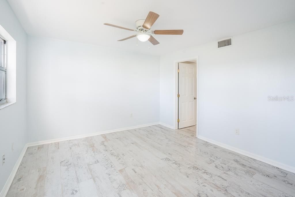 En Venta: $119,900 (1 camas, 1 baños, 728 Pies cuadrados)