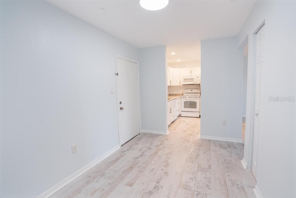 En Venta: $119,900 (1 camas, 1 baños, 728 Pies cuadrados)