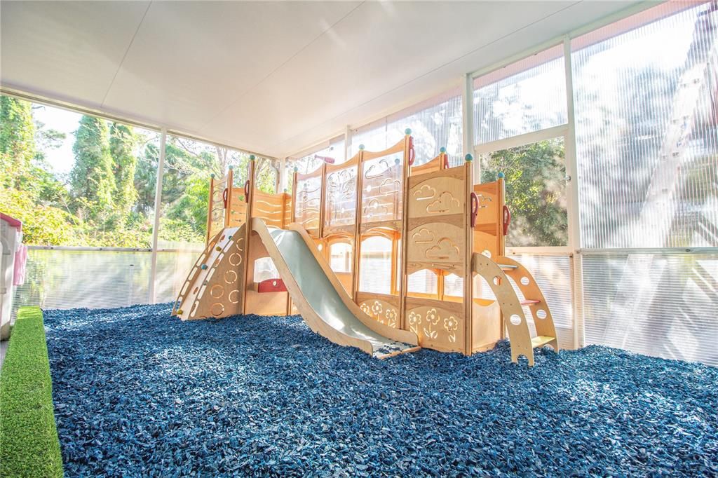 待售: $875,000 (0 贝兹, 0 浴室, 2530 平方英尺)