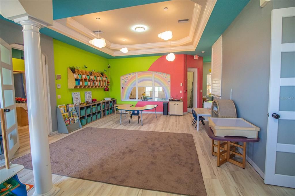 待售: $875,000 (0 贝兹, 0 浴室, 2530 平方英尺)