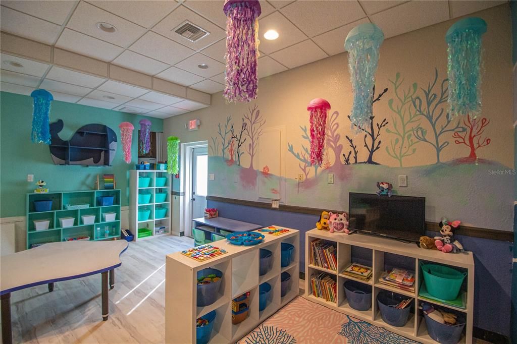 待售: $875,000 (0 贝兹, 0 浴室, 2530 平方英尺)