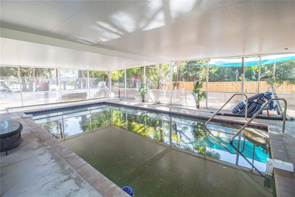 待售: $875,000 (0 贝兹, 0 浴室, 2530 平方英尺)