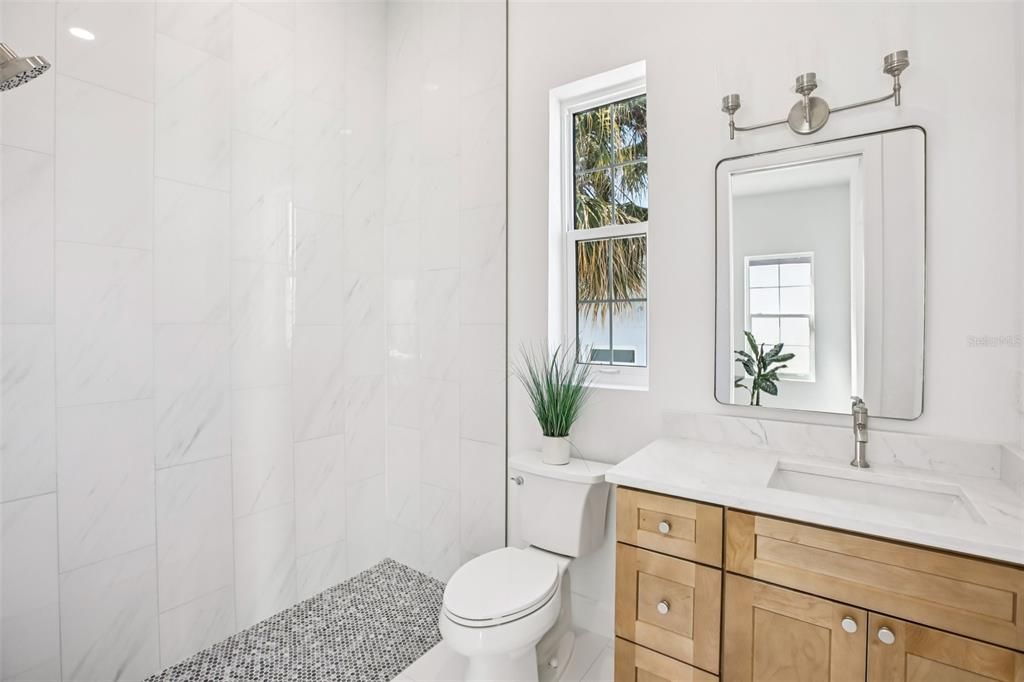 For Sale: $2,595,000 (4 beds, 3 baths, 3850 Square Feet)