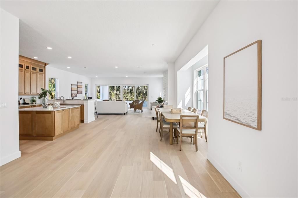 For Sale: $2,595,000 (4 beds, 3 baths, 3850 Square Feet)