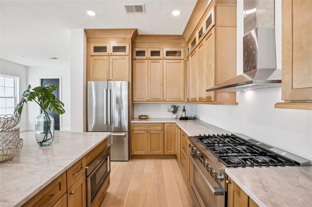 For Sale: $2,595,000 (4 beds, 3 baths, 3850 Square Feet)