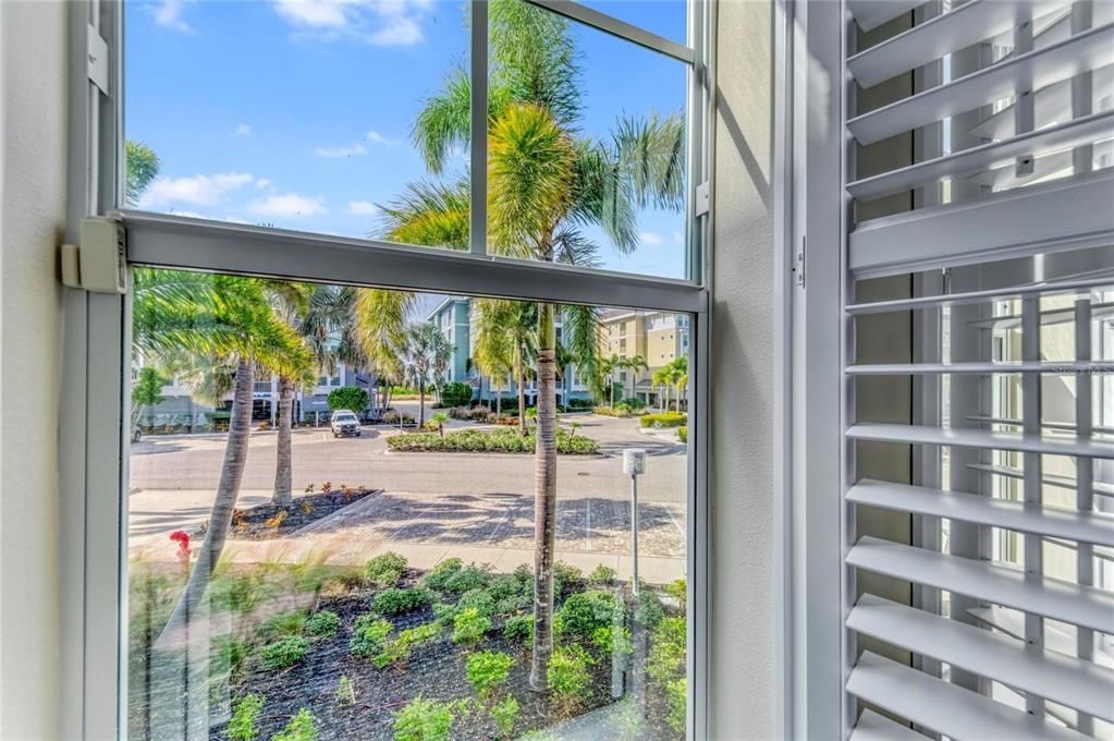 На продажу: $645,000 (2 спален, 2 ванн, 1456 Квадратных фут)