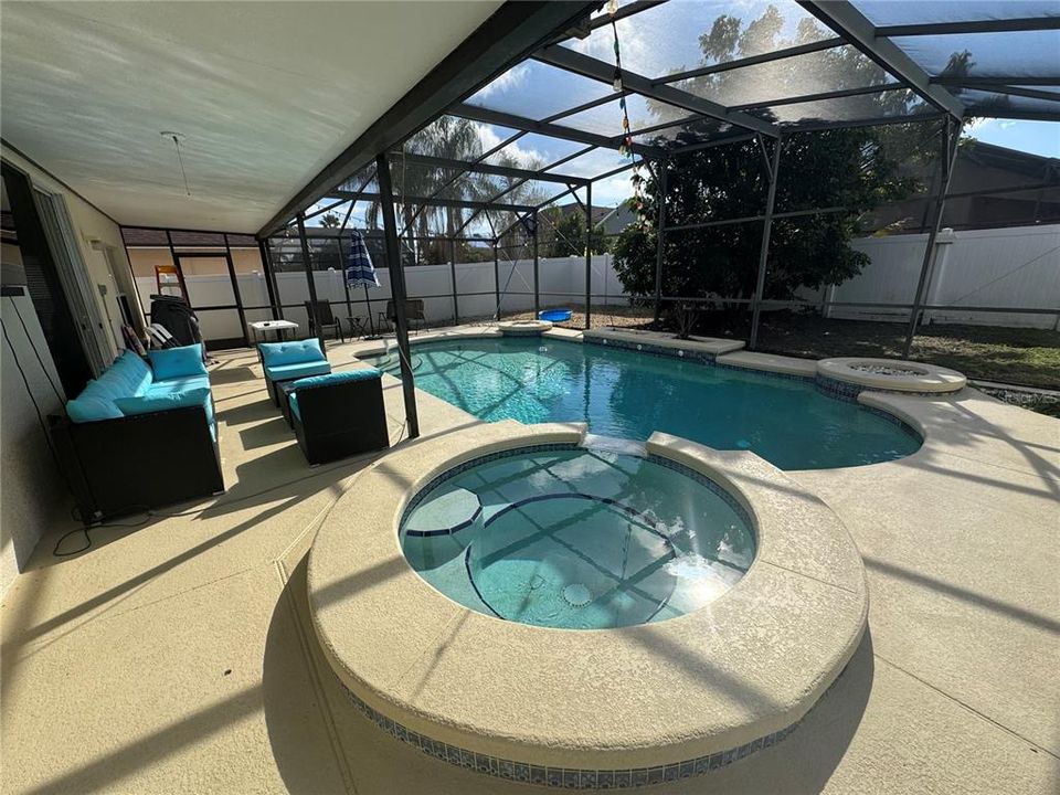 For Sale: $539,000 (4 beds, 2 baths, 2248 Square Feet)