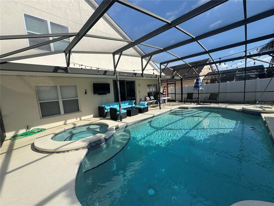 For Sale: $539,000 (4 beds, 2 baths, 2248 Square Feet)