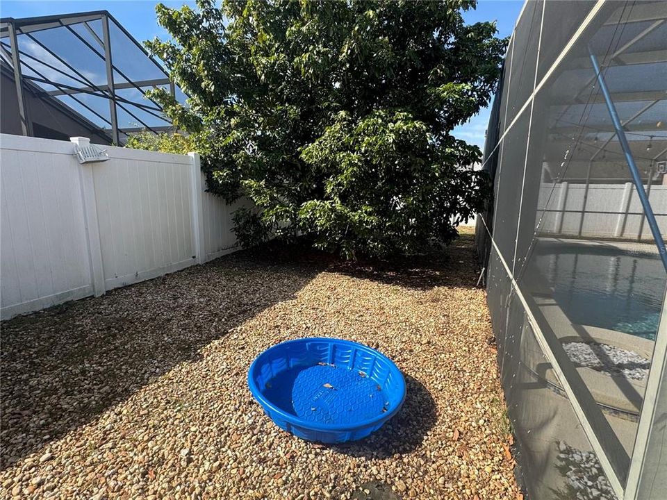 For Sale: $539,000 (4 beds, 2 baths, 2248 Square Feet)