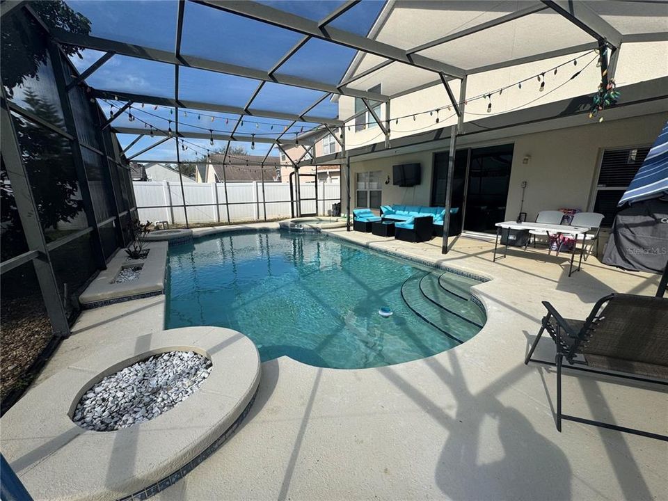 For Sale: $539,000 (4 beds, 2 baths, 2248 Square Feet)