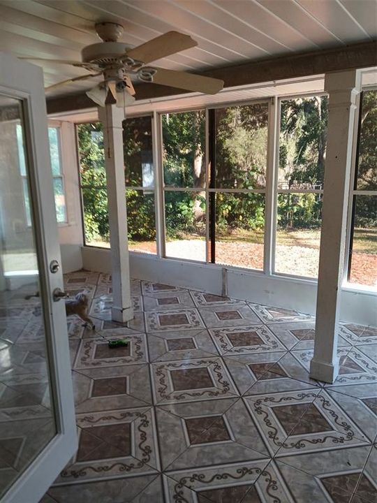 For Sale: $299,000 (3 beds, 2 baths, 1771 Square Feet)