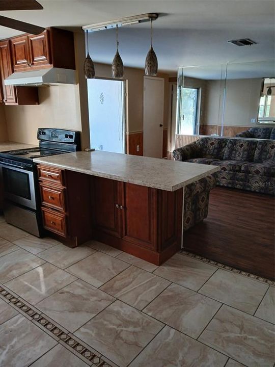 For Sale: $299,000 (3 beds, 2 baths, 1771 Square Feet)