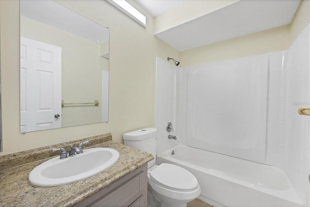 For Sale: $275,000 (3 beds, 2 baths, 1371 Square Feet)